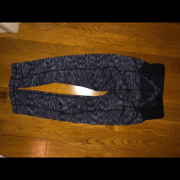 Lululemon High Waist Leggings - Picture 2 of 2